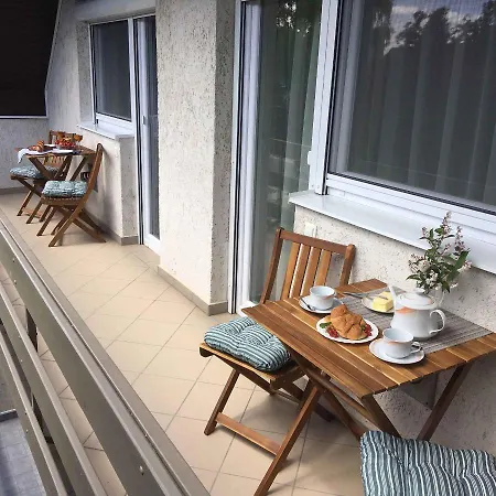 - Balaton 20084 Apartamento Balatonszarszo