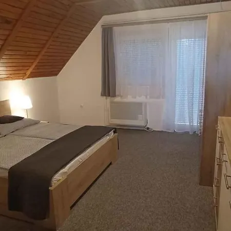 - Balaton 20084 Apartamento *