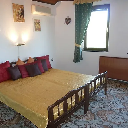 - Balaton 20084 Apartamento